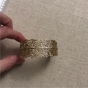 Stella & Dot Grace Cuff